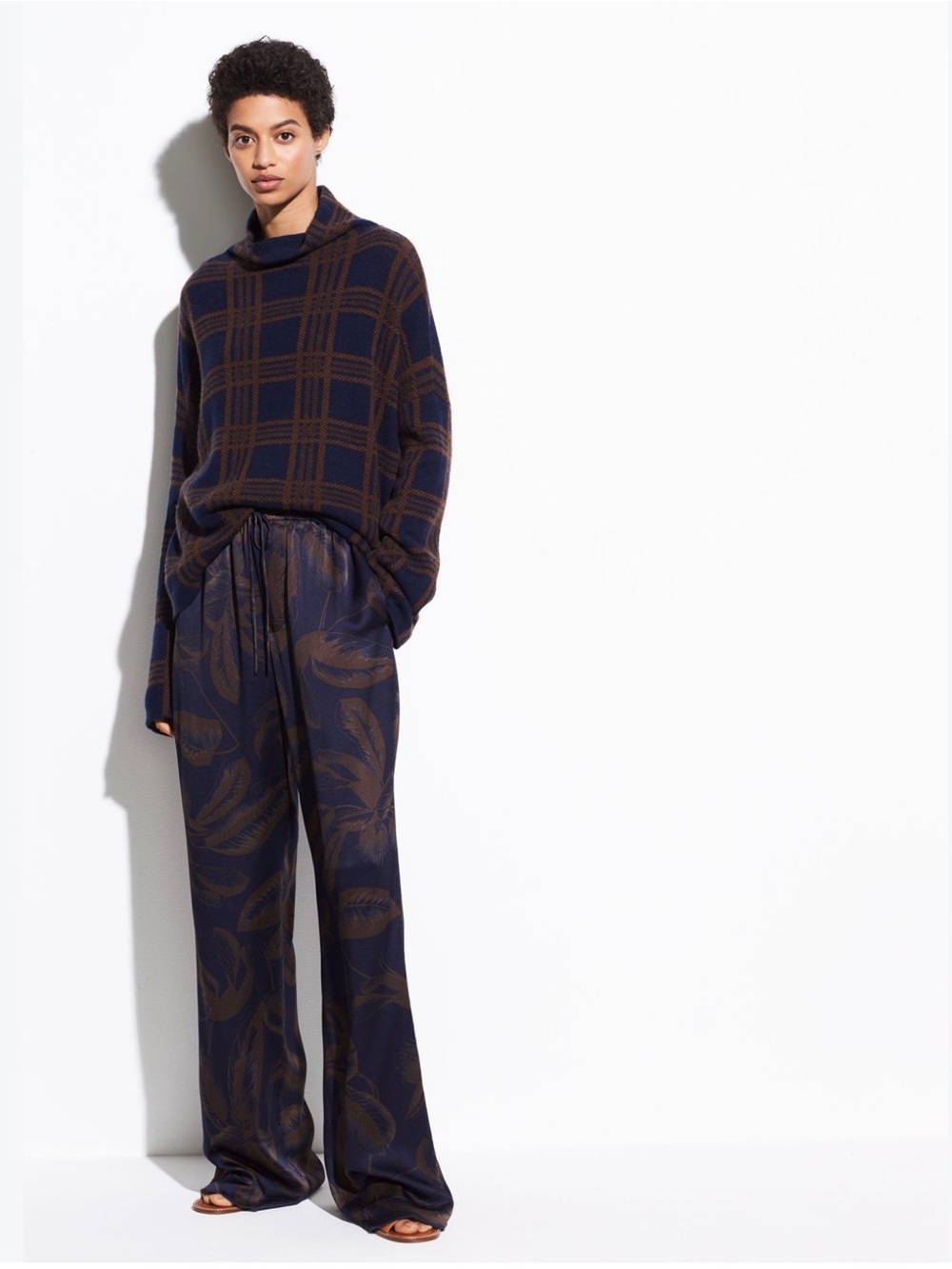 Vince Tartan Plaid Funnel-Neck Long-Sleeve Wool Cashmere Sweater